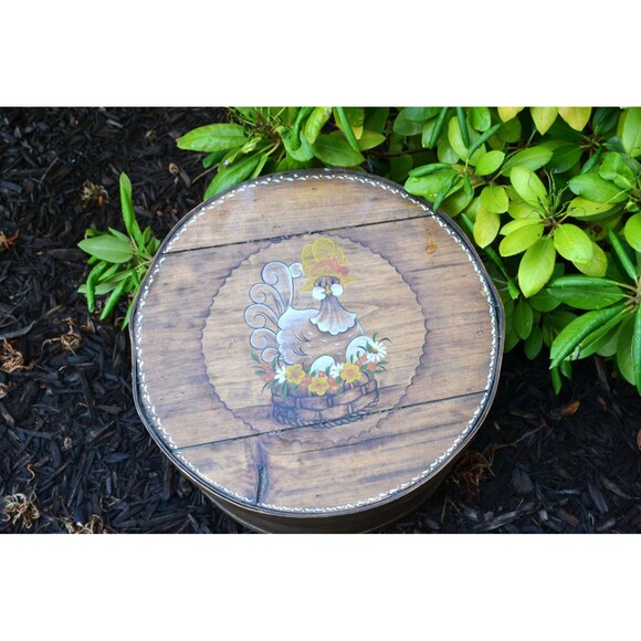 Bent Wood Cheese Box Painted with Cottage Core Farmhouse Americana Folk Art - Picture 1 of 9